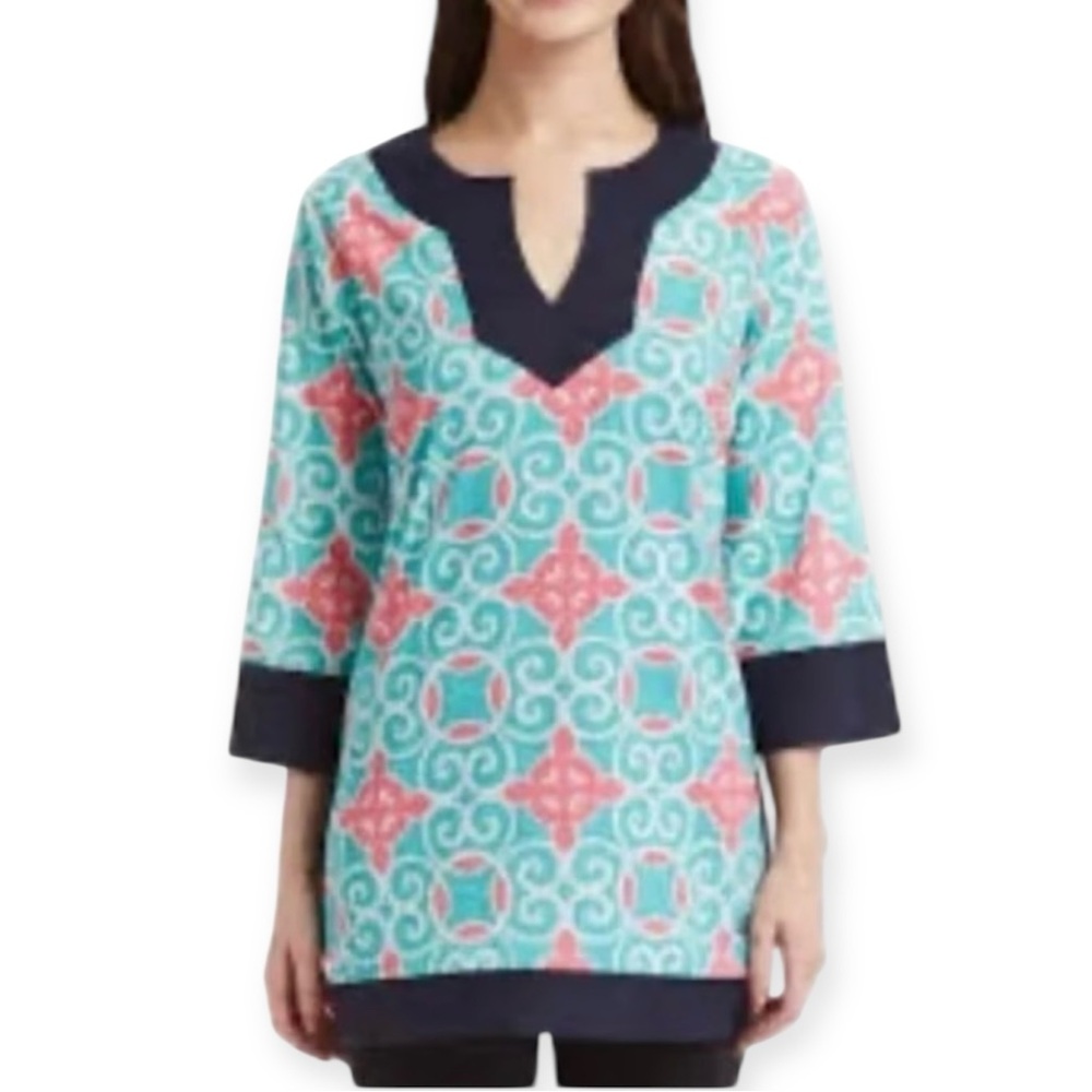 Simply Southern Notched Neck Patterned Tunic EUC